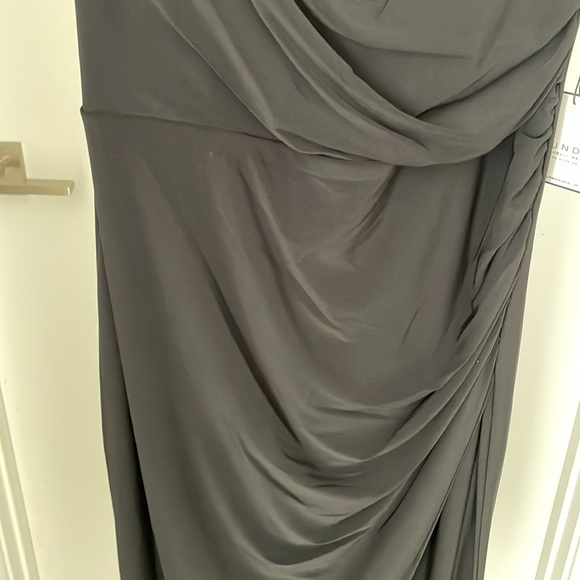 NWT LAUNDRY SHELLI SEGAL BLACK RUCHED SHEATH DRESS - Picture 3 of 9